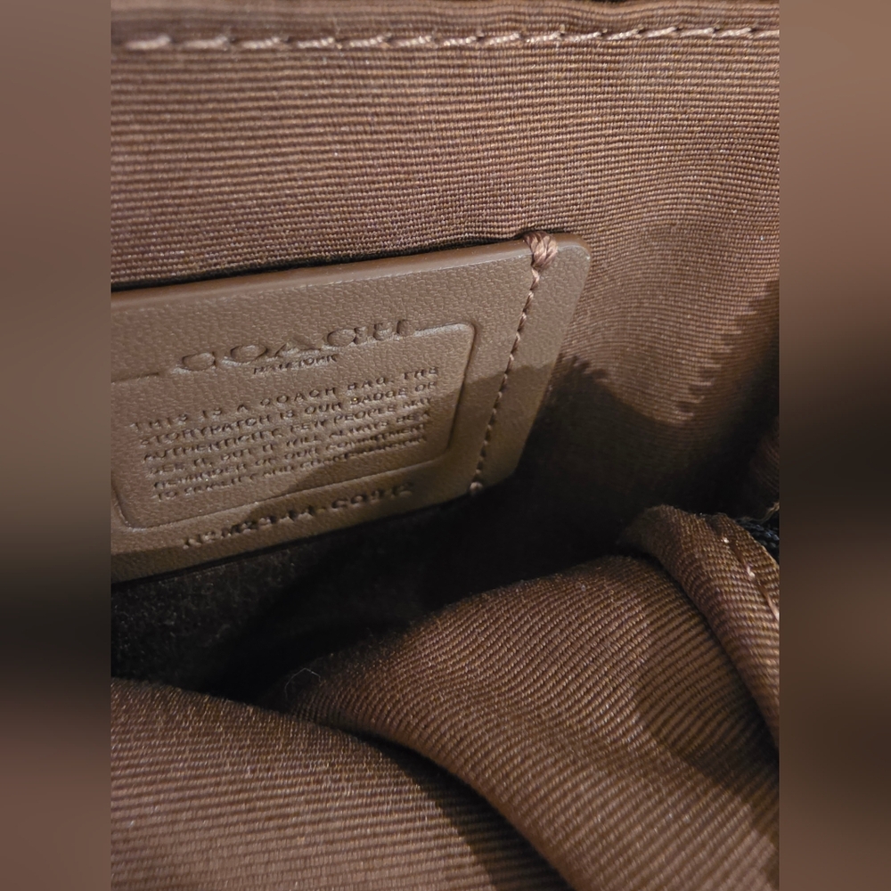 Coach ADEN crossbody Bag In Signature Canvas - Picture 11 of 12